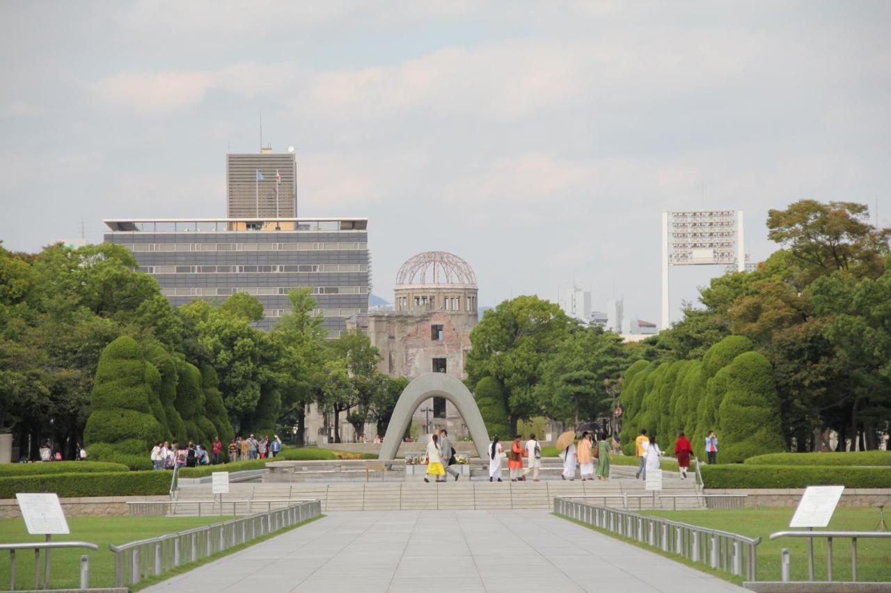 Hiroshima City Bunka Koryu Kaikan Esterno foto